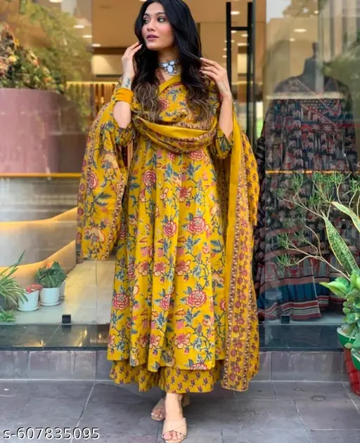 Women Printed Anarkali Kurta and palazzo Set with Malmal Dupatta - p-a1w0k7 - Image 3