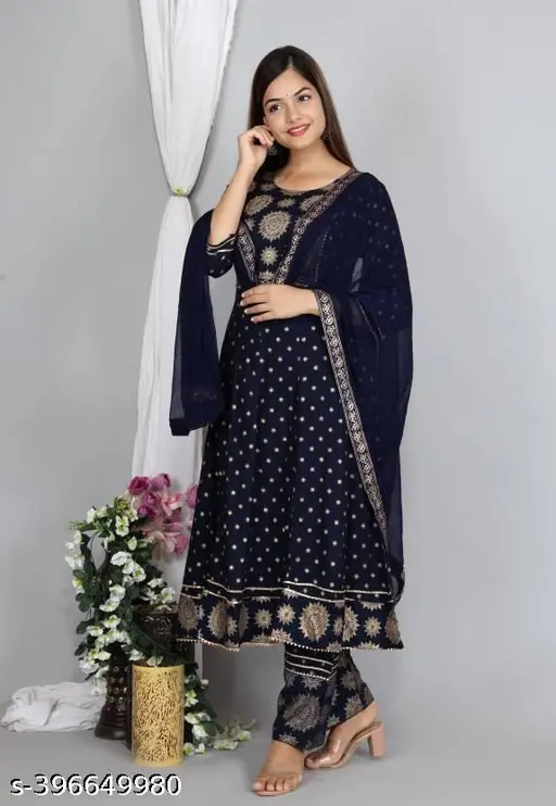 Hanu poyal wine  Anarkali Dupatta Set" Women's Printed "Anarkali Kurti" & Pant Dupatta Set - p-6k5l31 - Image 6