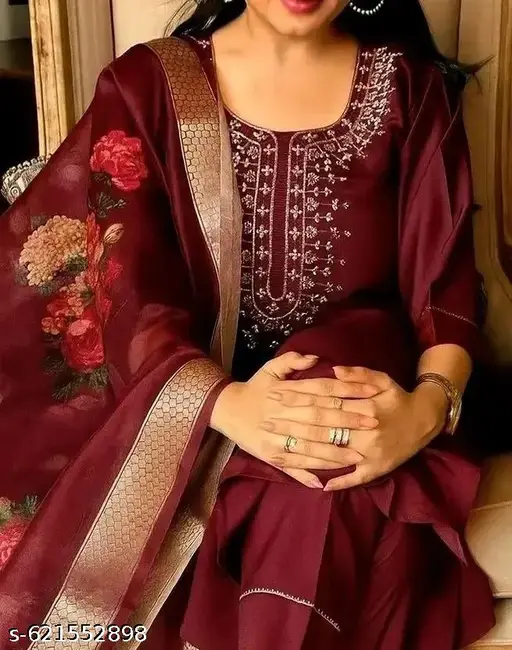 Women Rayon Kurti Pant with Dupatta Set | Embroidered Party Wear Kurti Pant Dupatta | Designer 3 Piece Kurti Set | Purple Embroidered Kurti Pant Dupatta Set for Women | Stylish Rayon Kurti Pant with Dupatta | Festive Wear Kurti Set | Trendy Women Kurti Pant Dupatta Combo | - p-aa21aa