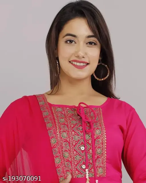 Atttractive Pink Rayon Anarkali Kurta with Dupatta - p-36y5u3 - Image 3