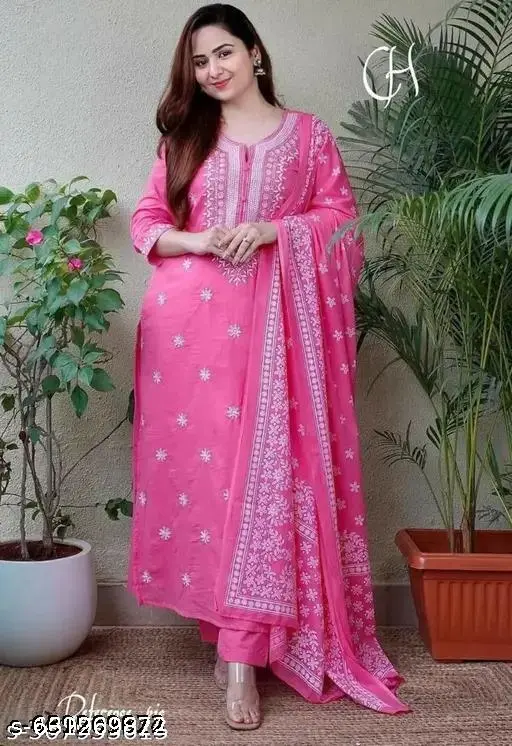 KURTI & PANT & DUPATTA SET/PLUS SIZE/BIG SIZE/PARTI WIRE KURTI PANT DUPATTA/PERMIUM QUALITY/TRANDING KURTI PANT DUPATTA - p-afuay8